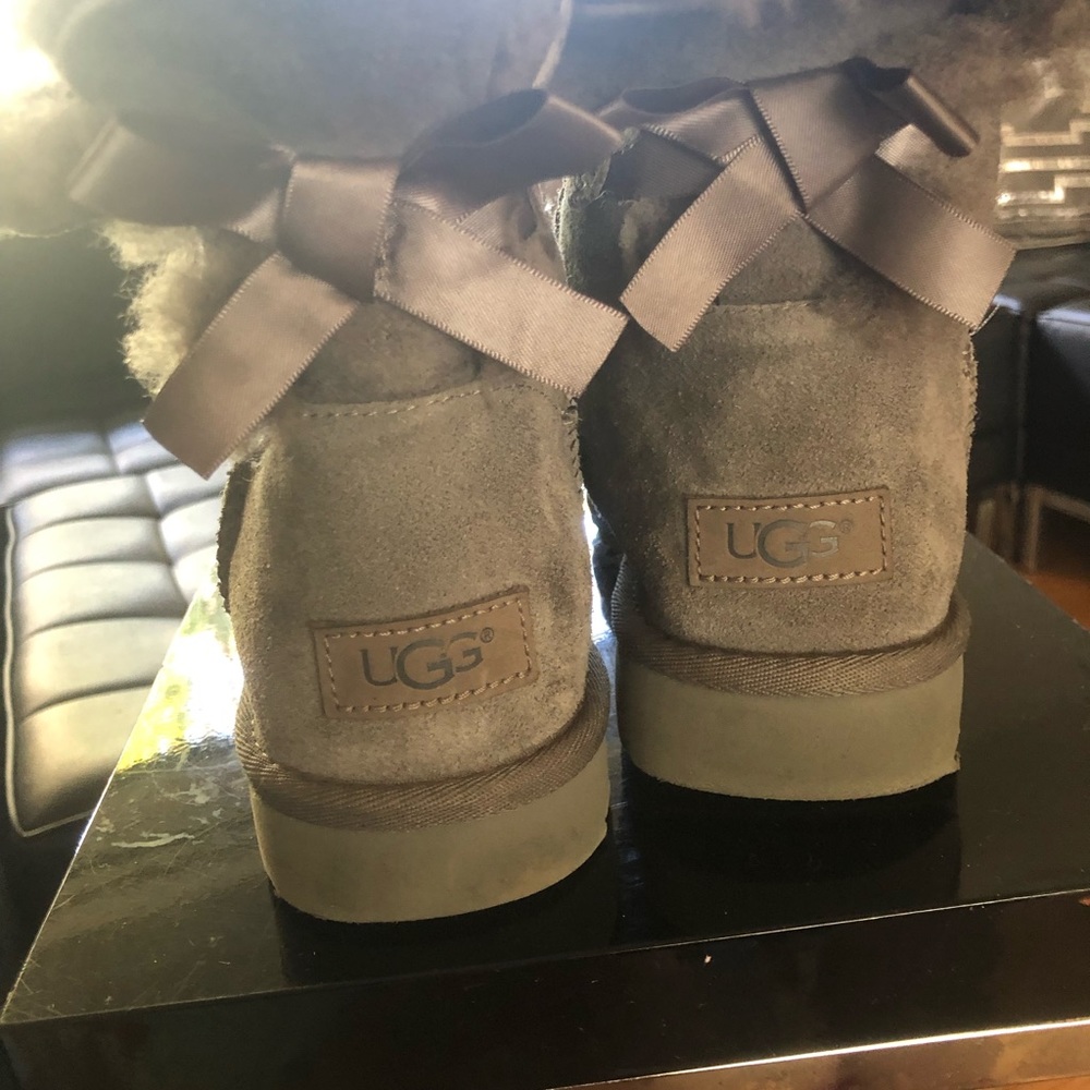 Used Uggs - image 2